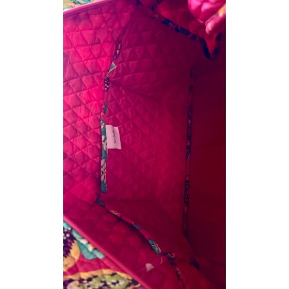 Vera Bradley Quilted Carryall - Picture 4 of 6